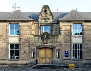 The entrance to the Grant Institute